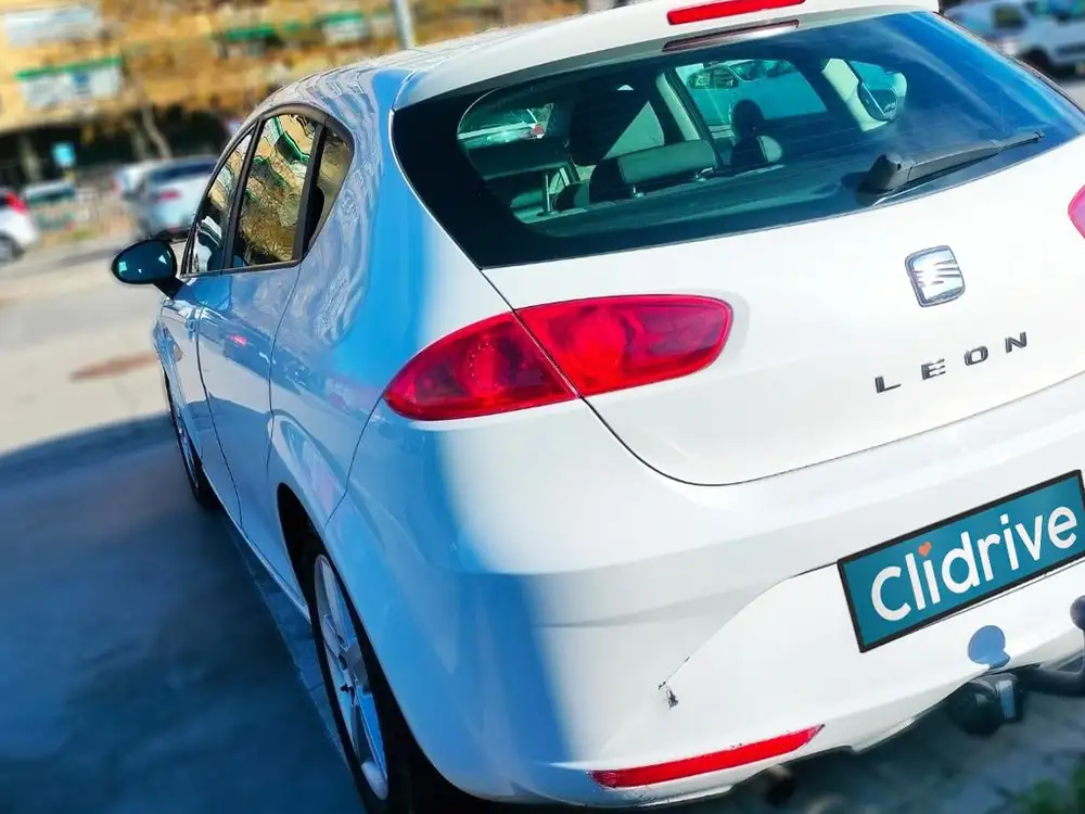SEAT leon