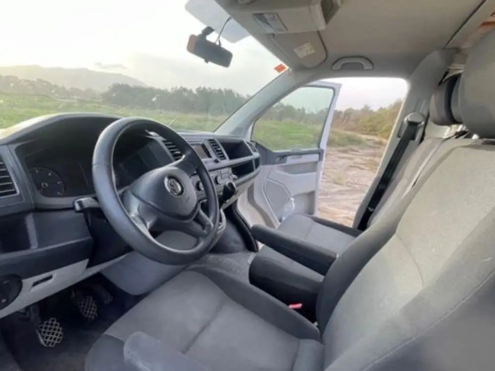 VOLKSWAGEN transporter