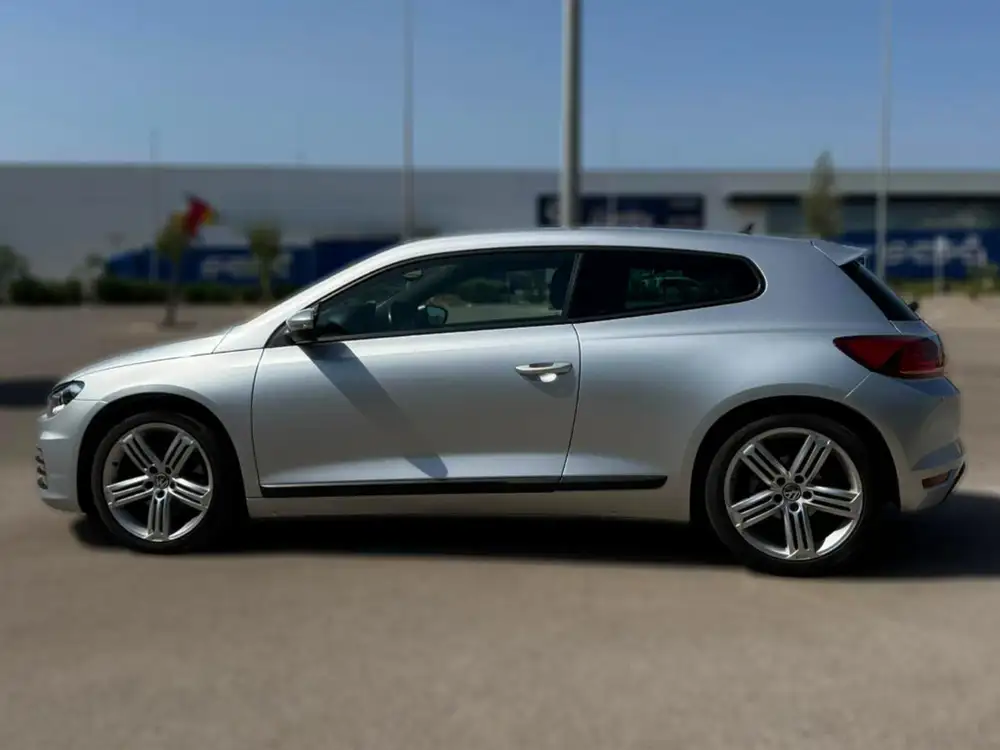 VOLKSWAGEN scirocco