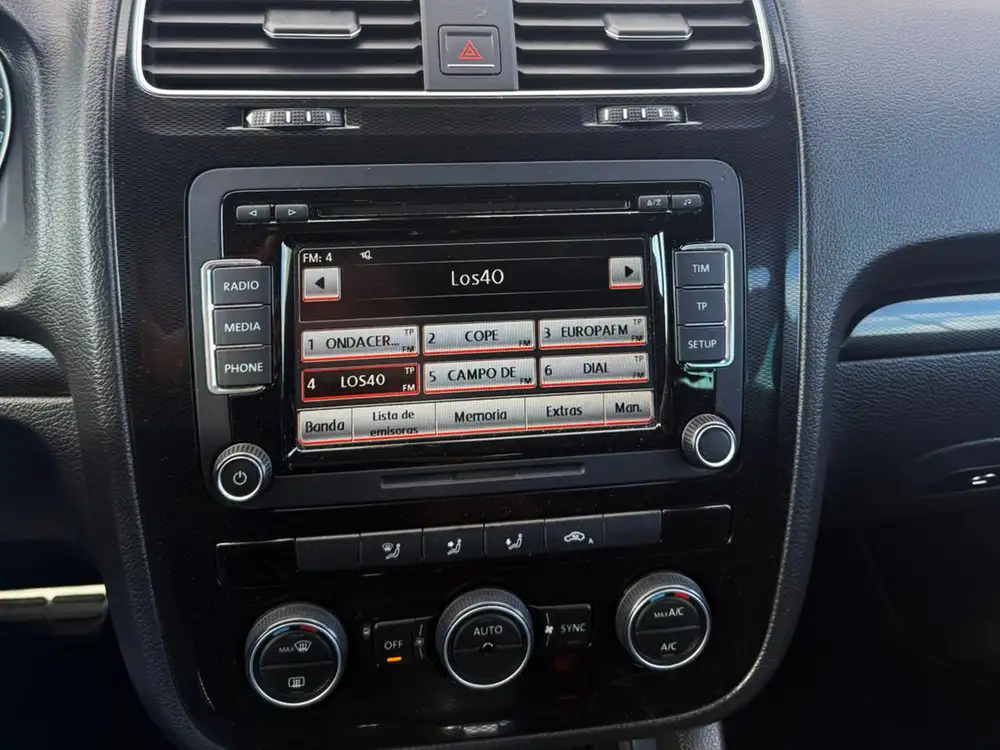 VOLKSWAGEN scirocco