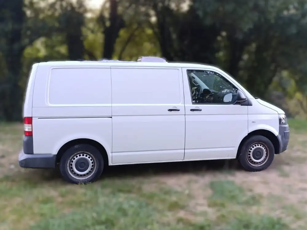 VOLKSWAGEN transporter