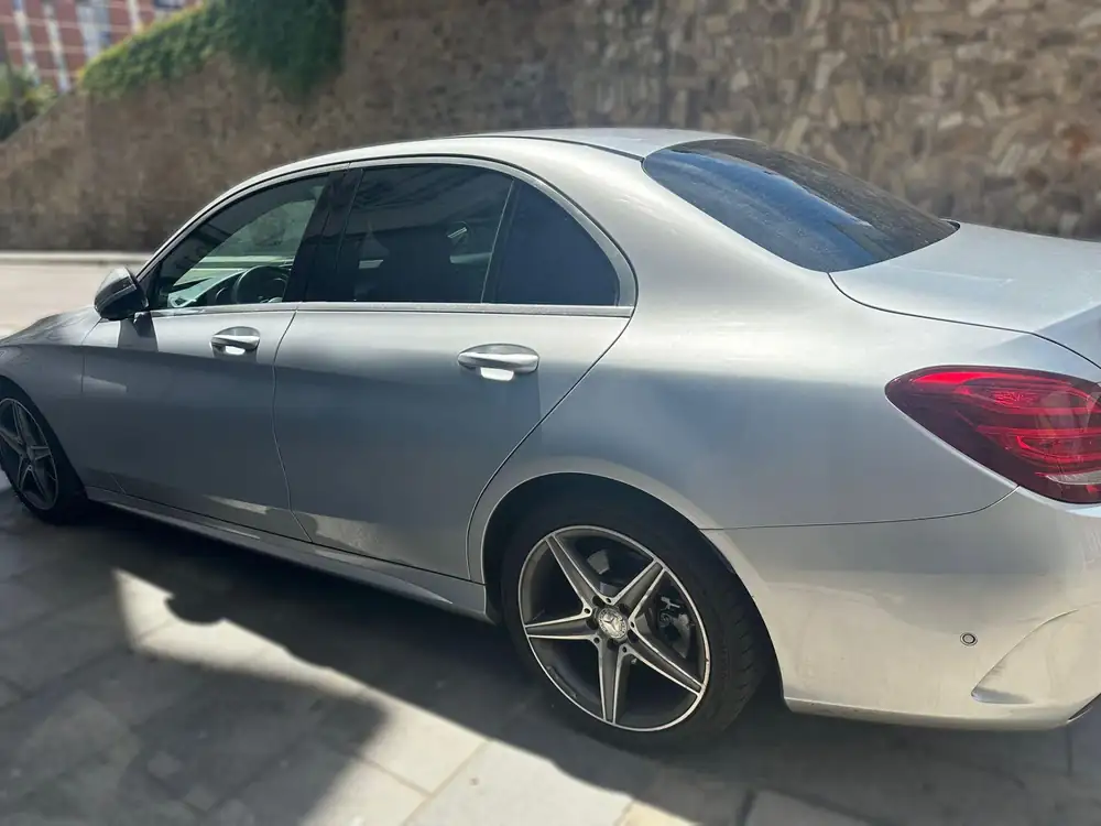 MERCEDES clase c