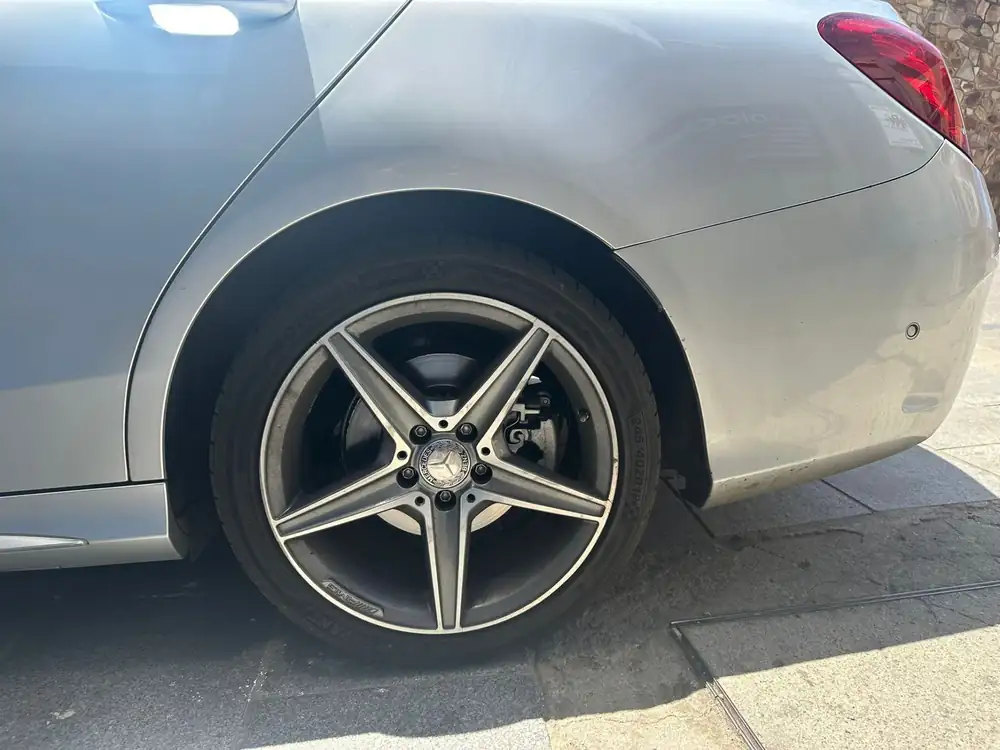 MERCEDES clase c