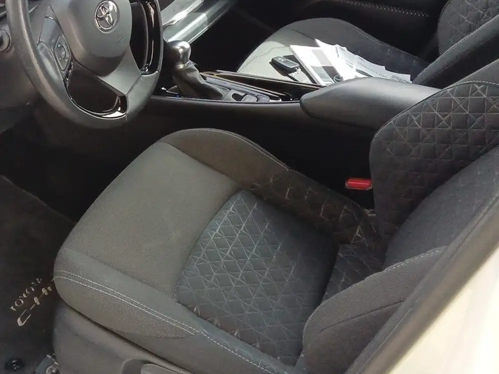 TOYOTA c-hr - Foto 13 | Clidrive