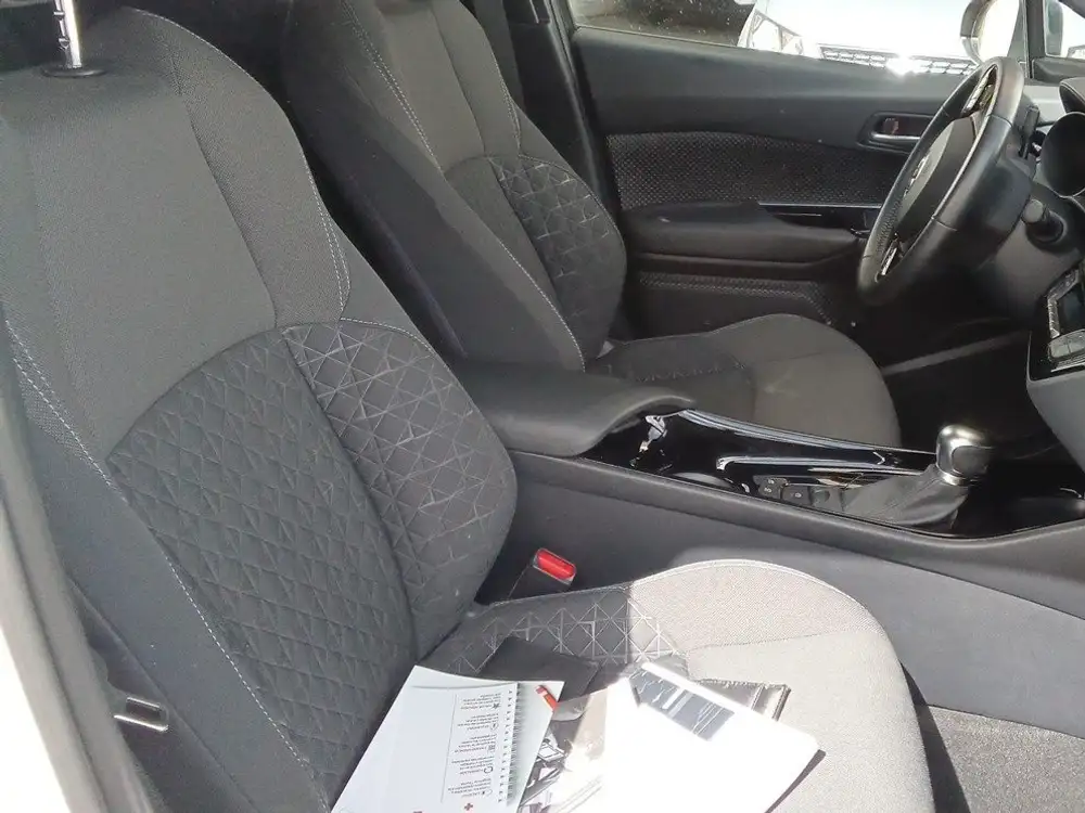 TOYOTA c-hr - Foto 14 | Clidrive