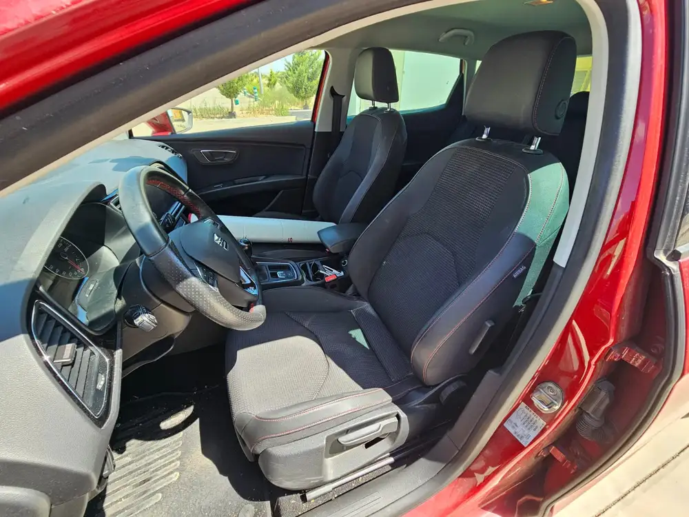 SEAT leon
