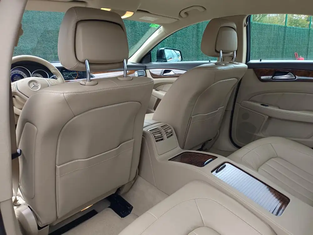 MERCEDES clase cls