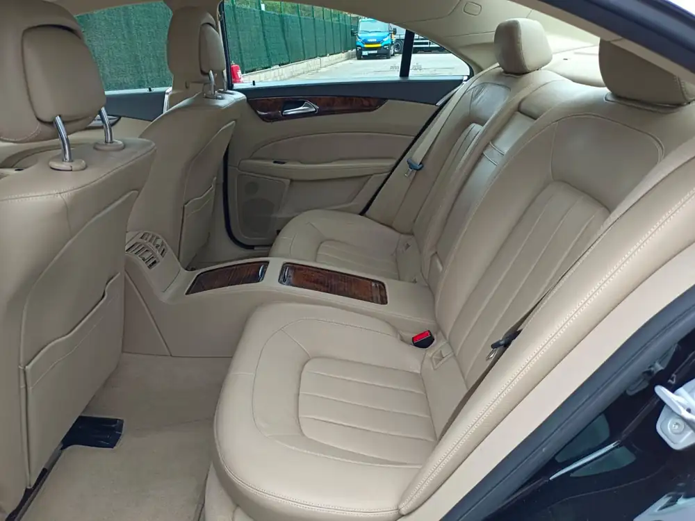 MERCEDES clase cls