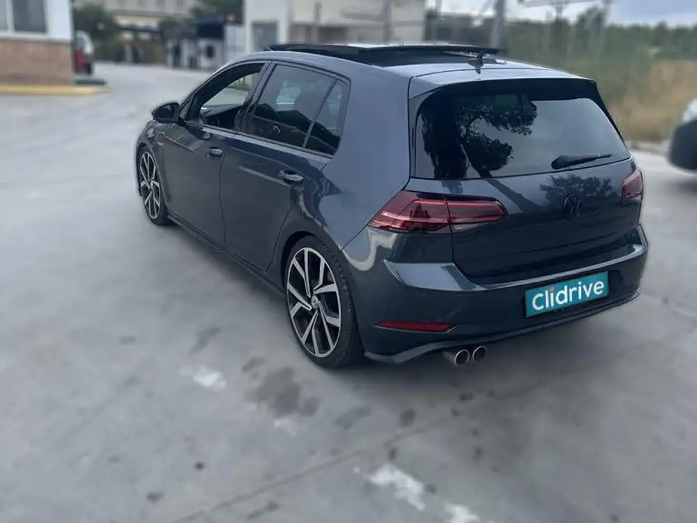 VOLKSWAGEN golf