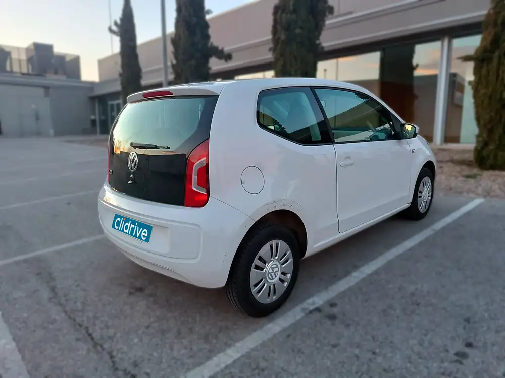 VOLKSWAGEN up!