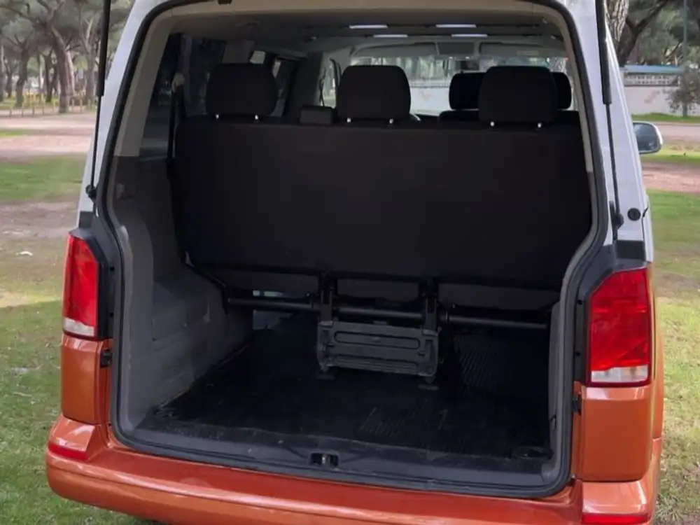 VOLKSWAGEN caravelle