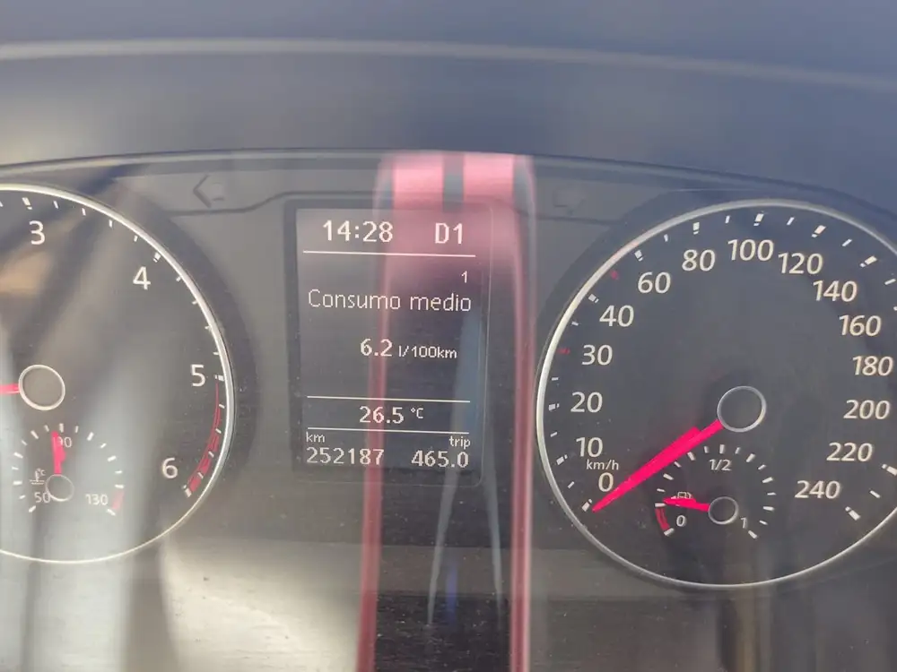 VOLKSWAGEN caravelle - Foto 6 | Clidrive