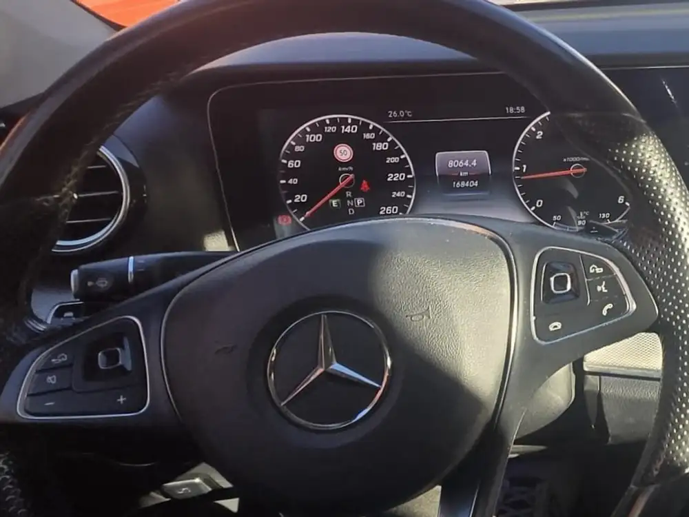 MERCEDES clase e - Foto 10 | Clidrive