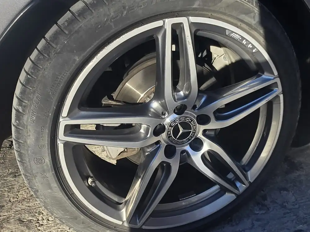 MERCEDES clase e - Foto 17 | Clidrive