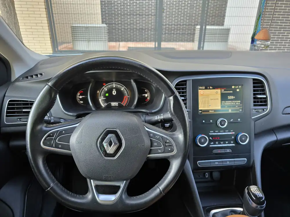 RENAULT megane