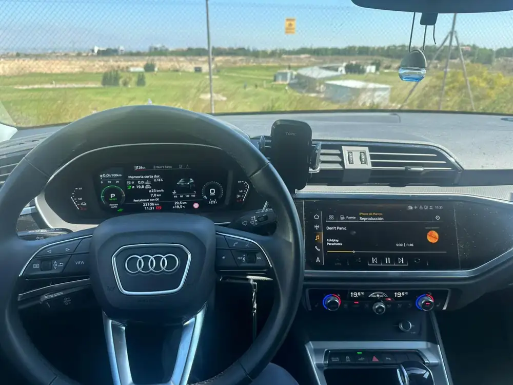 AUDI q3 sportback