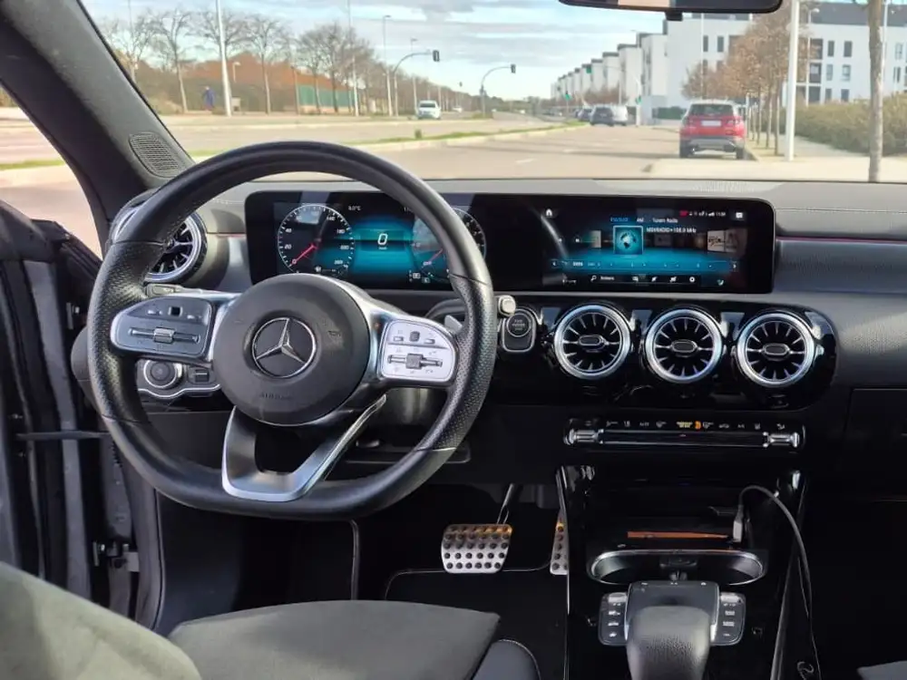 MERCEDES cla