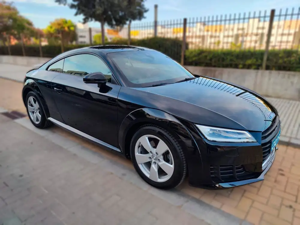 AUDI tt