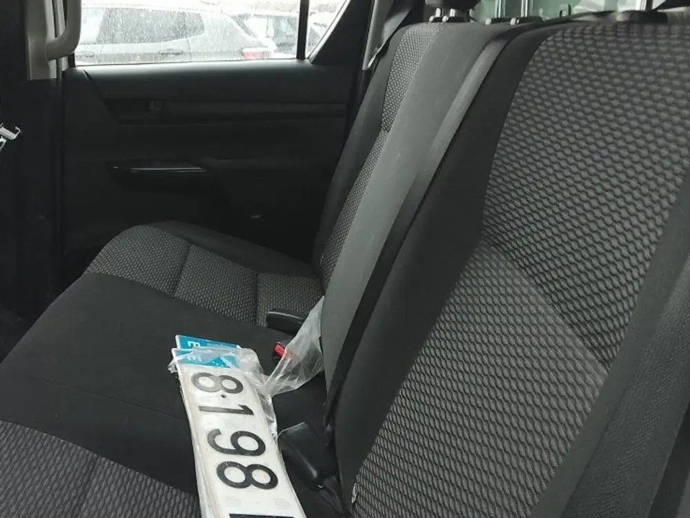 TOYOTA hilux - Foto 13 | Clidrive