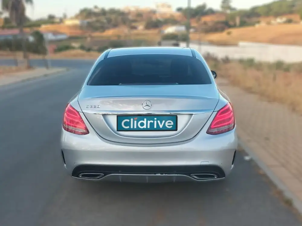 MERCEDES clase c