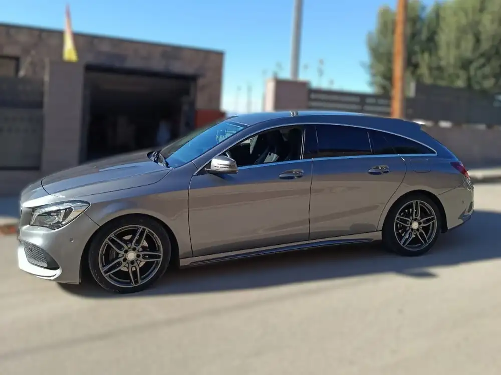 MERCEDES clase c