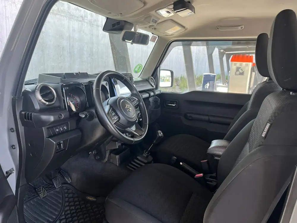 SUZUKI jimny