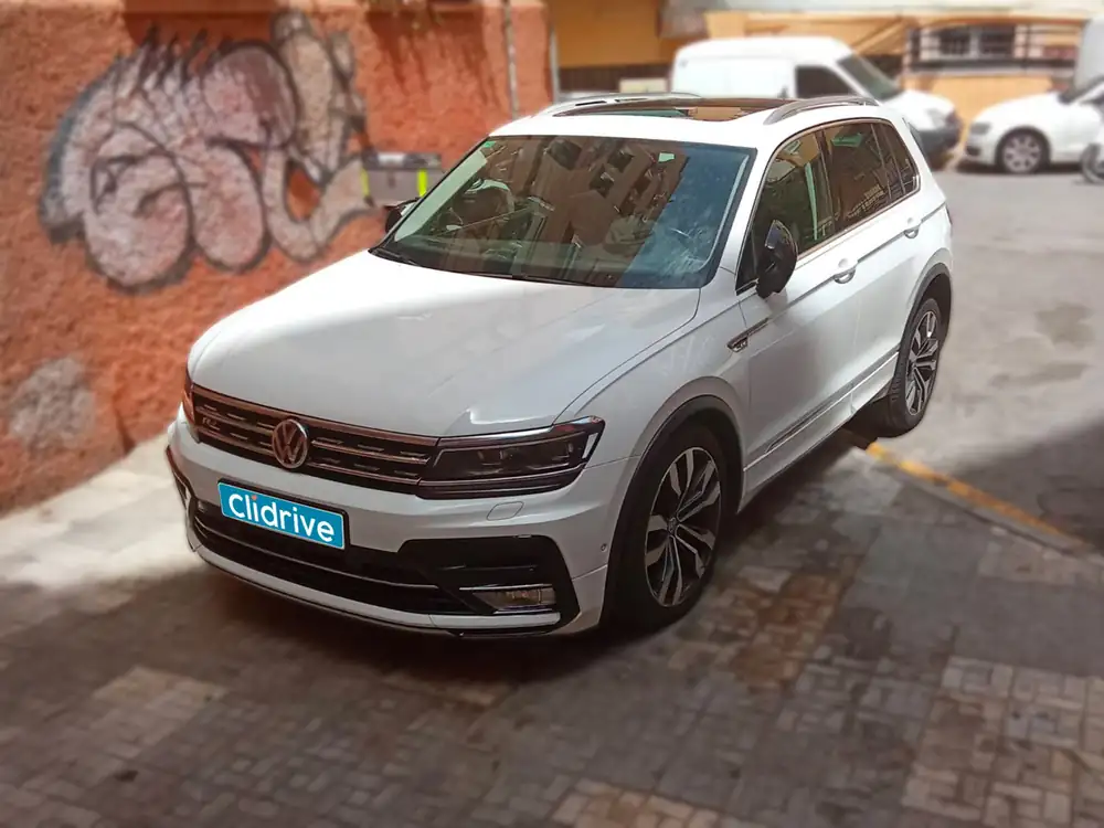 VOLKSWAGEN tiguan