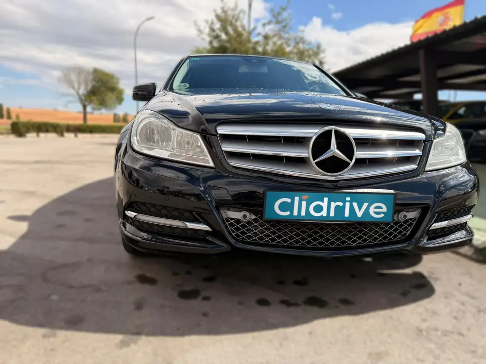 MERCEDES clase c