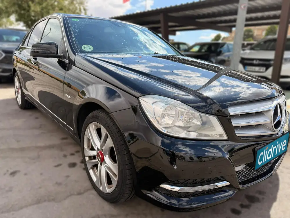 MERCEDES clase c