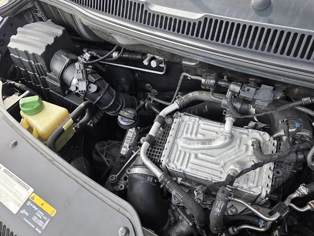 VOLKSWAGEN caravelle