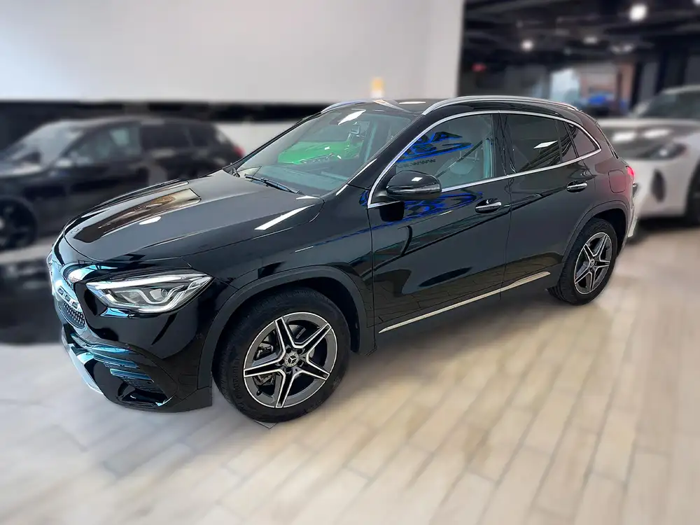 MERCEDES gla