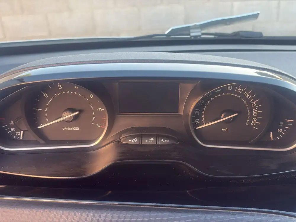 STYLE 1.2L PureTech