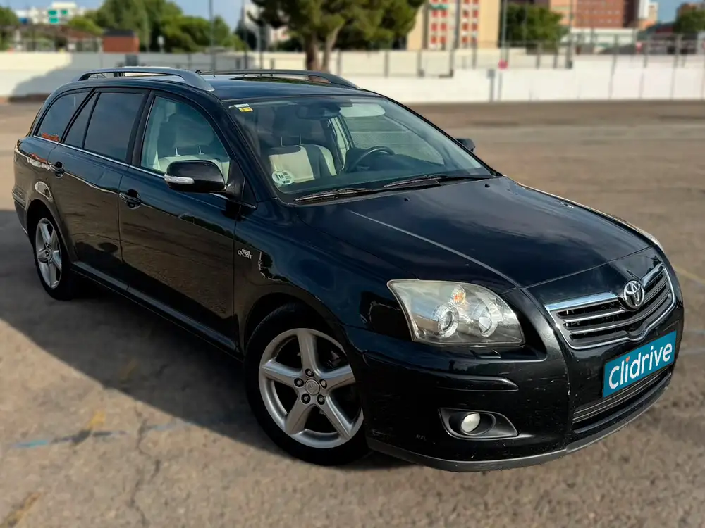 TOYOTA avensis - Foto 2 | Clidrive