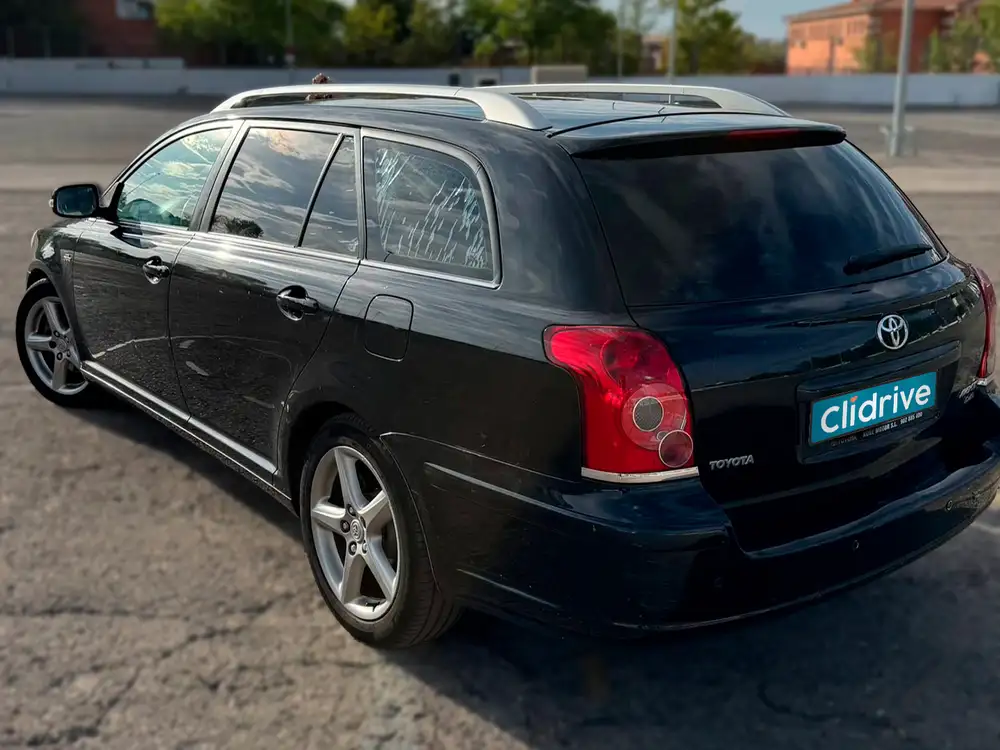TOYOTA avensis - Foto 5 | Clidrive