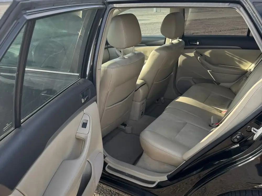 TOYOTA avensis - Foto 12 | Clidrive