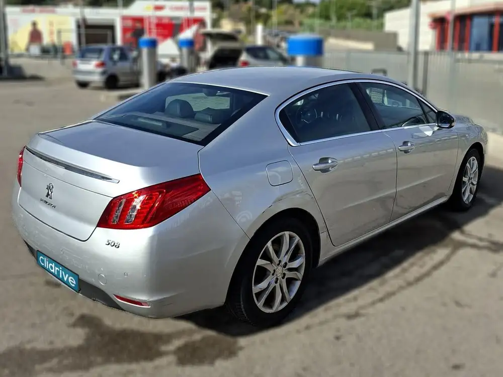 PEUGEOT 508