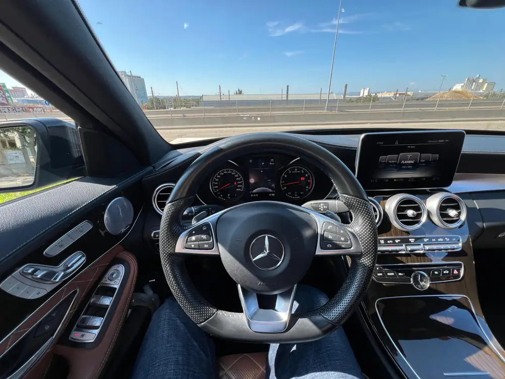 MERCEDES clase c