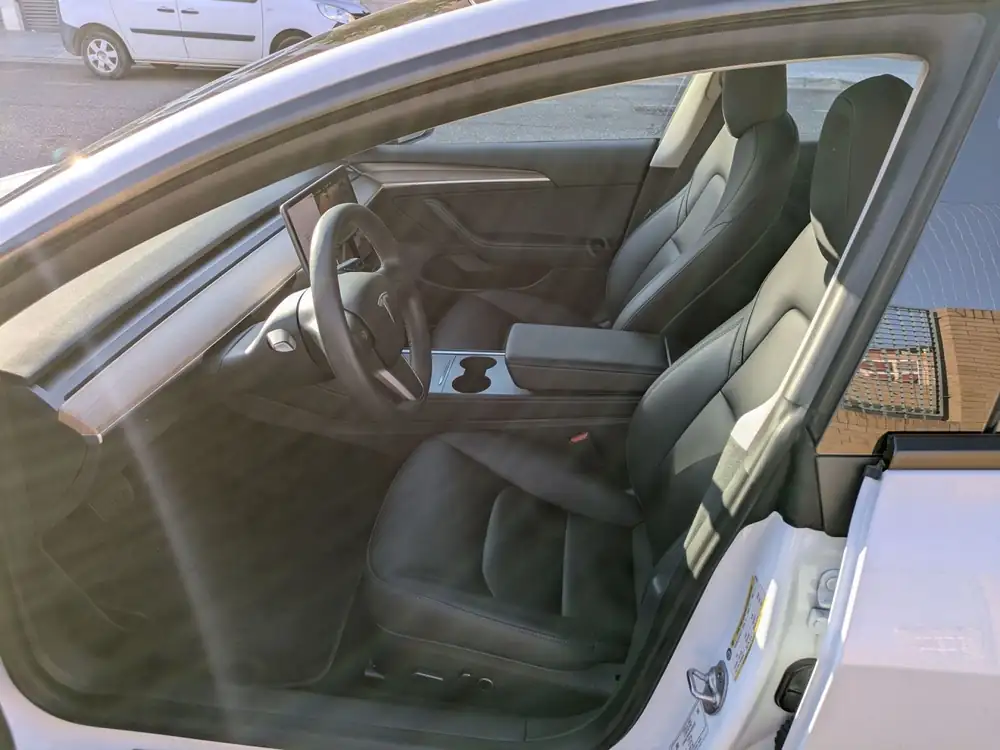 TESLA model 3