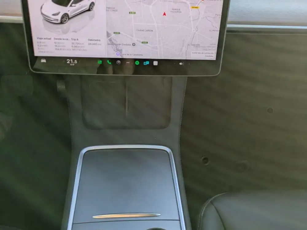 TESLA model 3