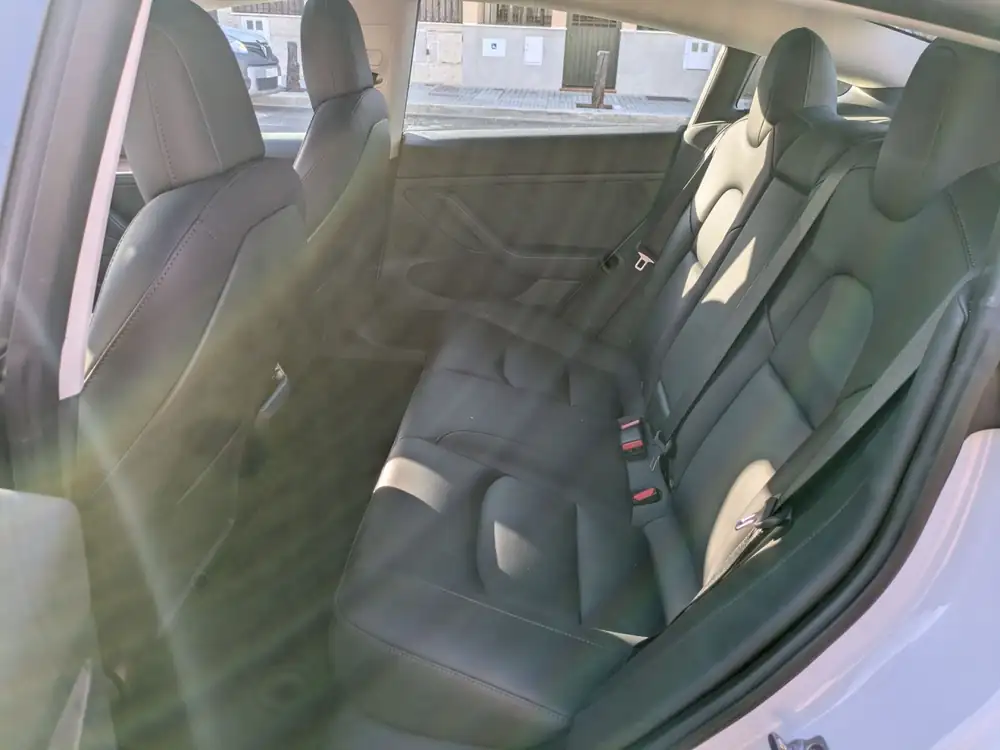 TESLA model 3