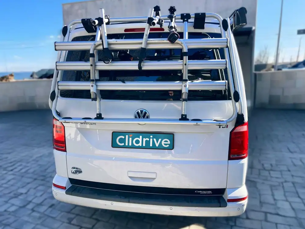 VOLKSWAGEN california