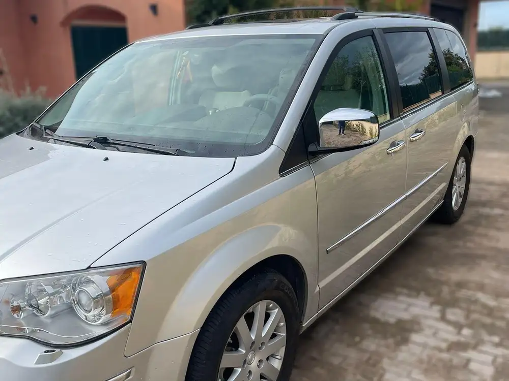 CHRYSLER grand voyager