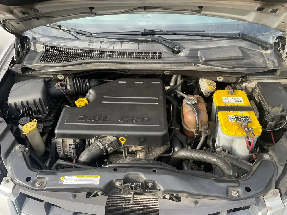 CHRYSLER grand voyager