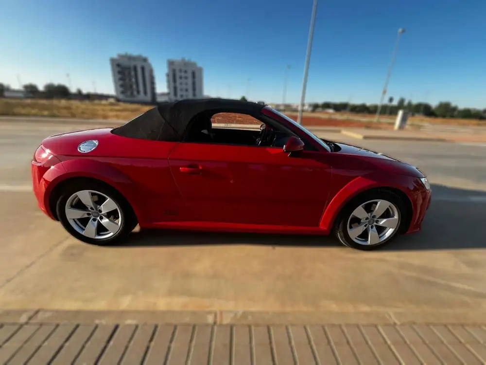 AUDI tt