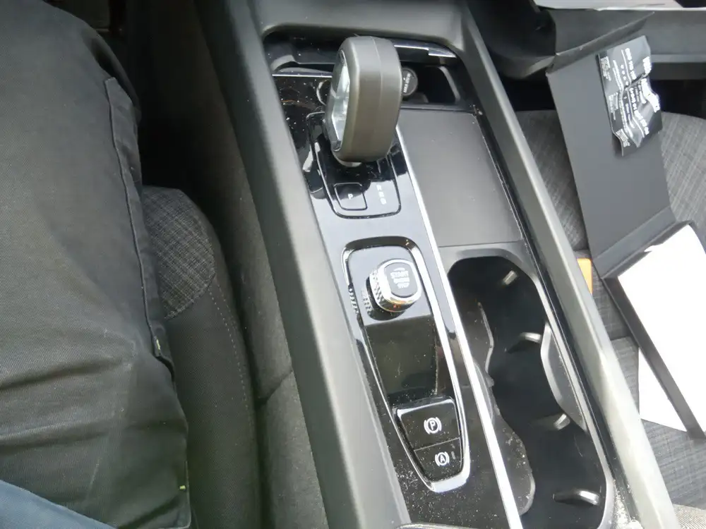 VOLVO xc60 - Foto 10 | Clidrive