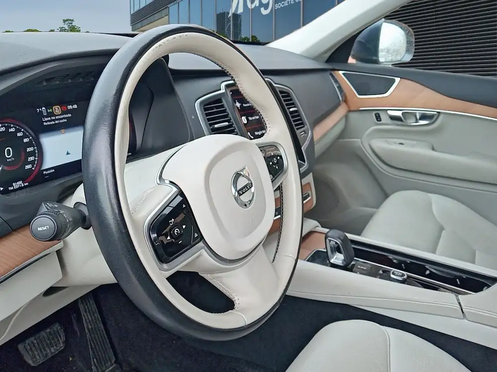 VOLVO xc90 - Foto 8 | Clidrive