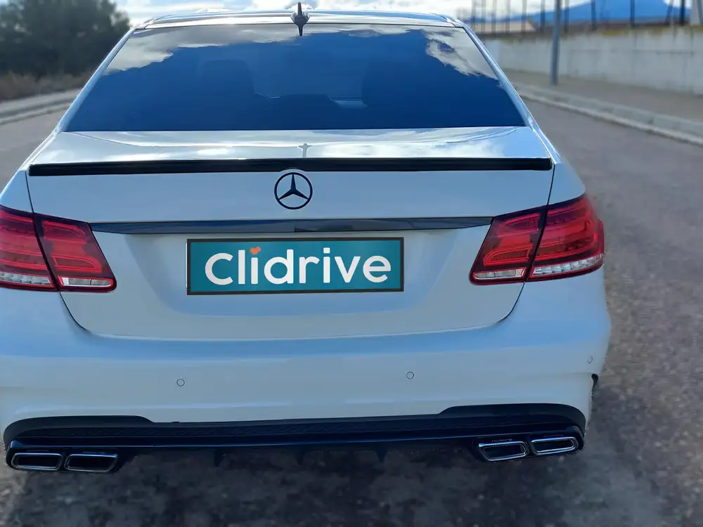 MERCEDES clase e