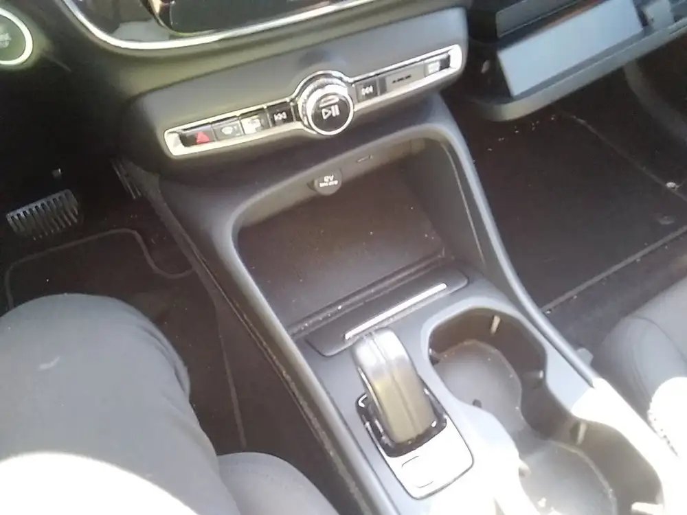 VOLVO xc40 - Foto 10 | Clidrive