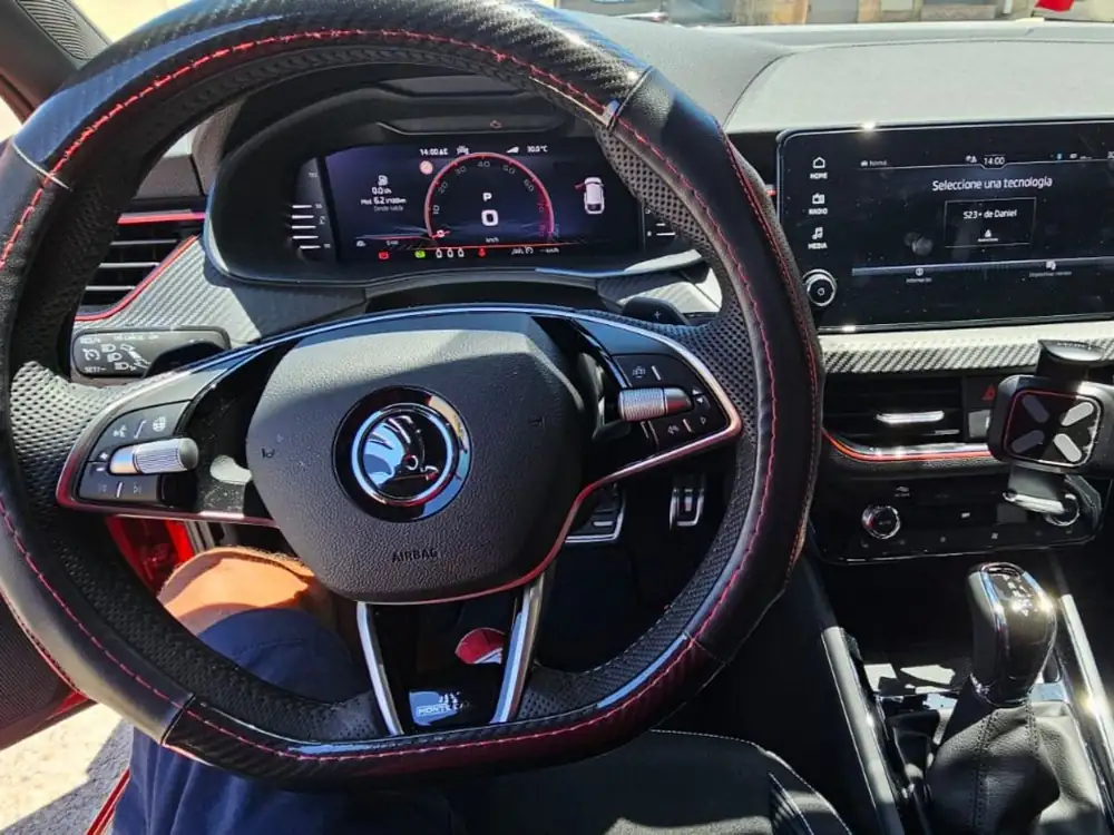SKODA scala