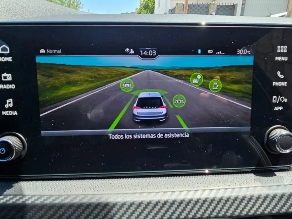 SKODA scala
